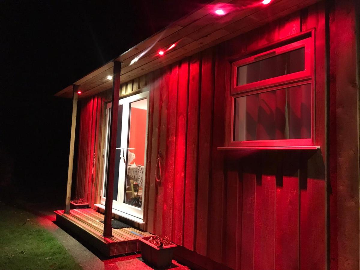 Woodpecker Glamping Cabin Бодмин Экстерьер фото
